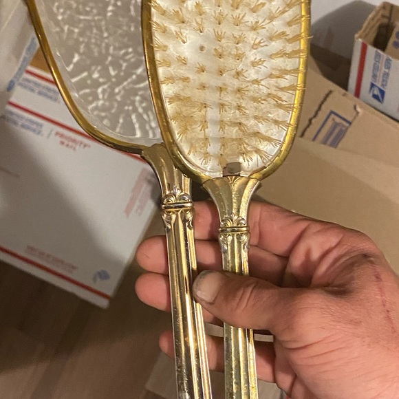 Antique Mirror & Brush Kit - Picture 3 of 4
